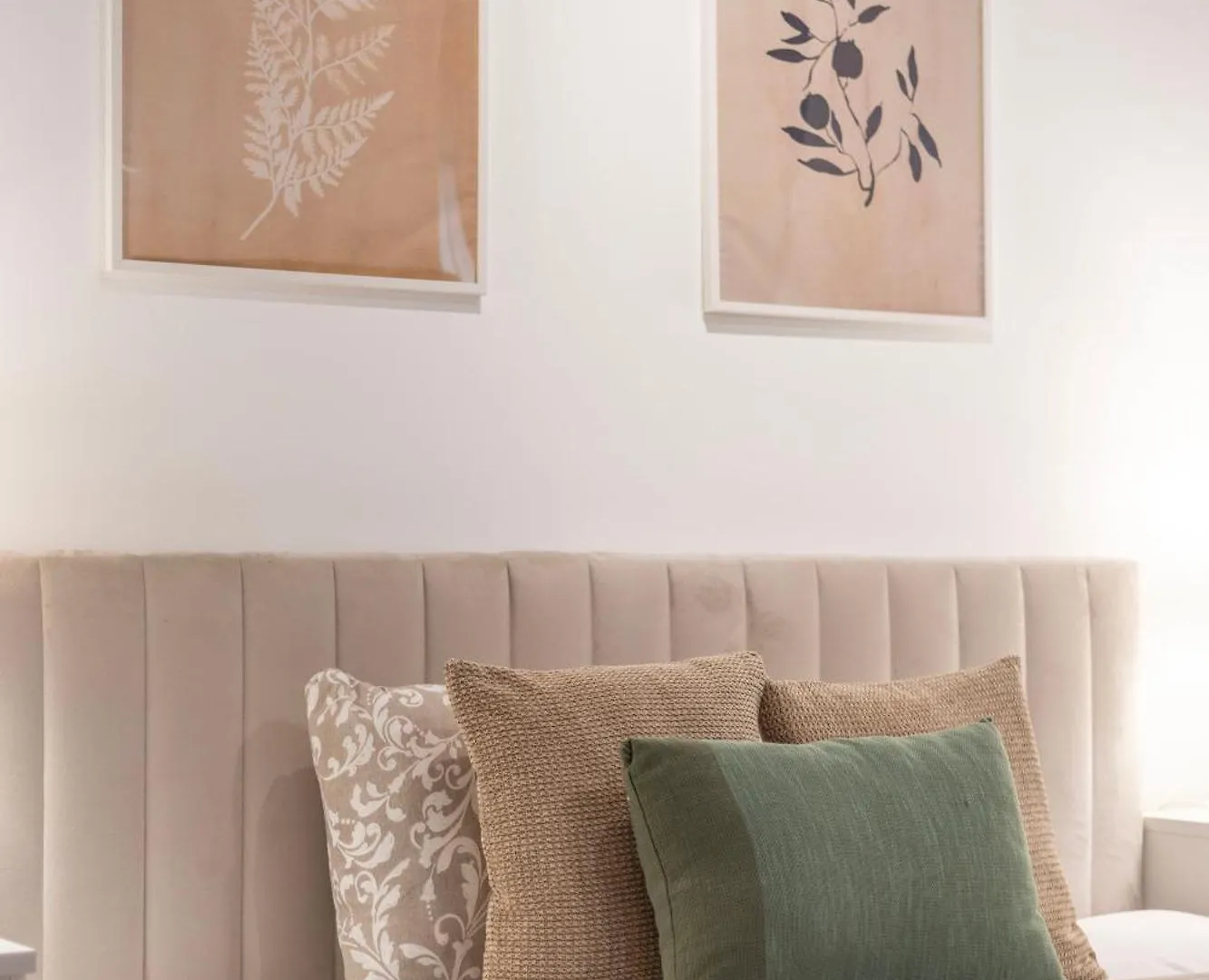Deluxe Danube City Center Suites Next To The Fashion St' Budapest Hungary
