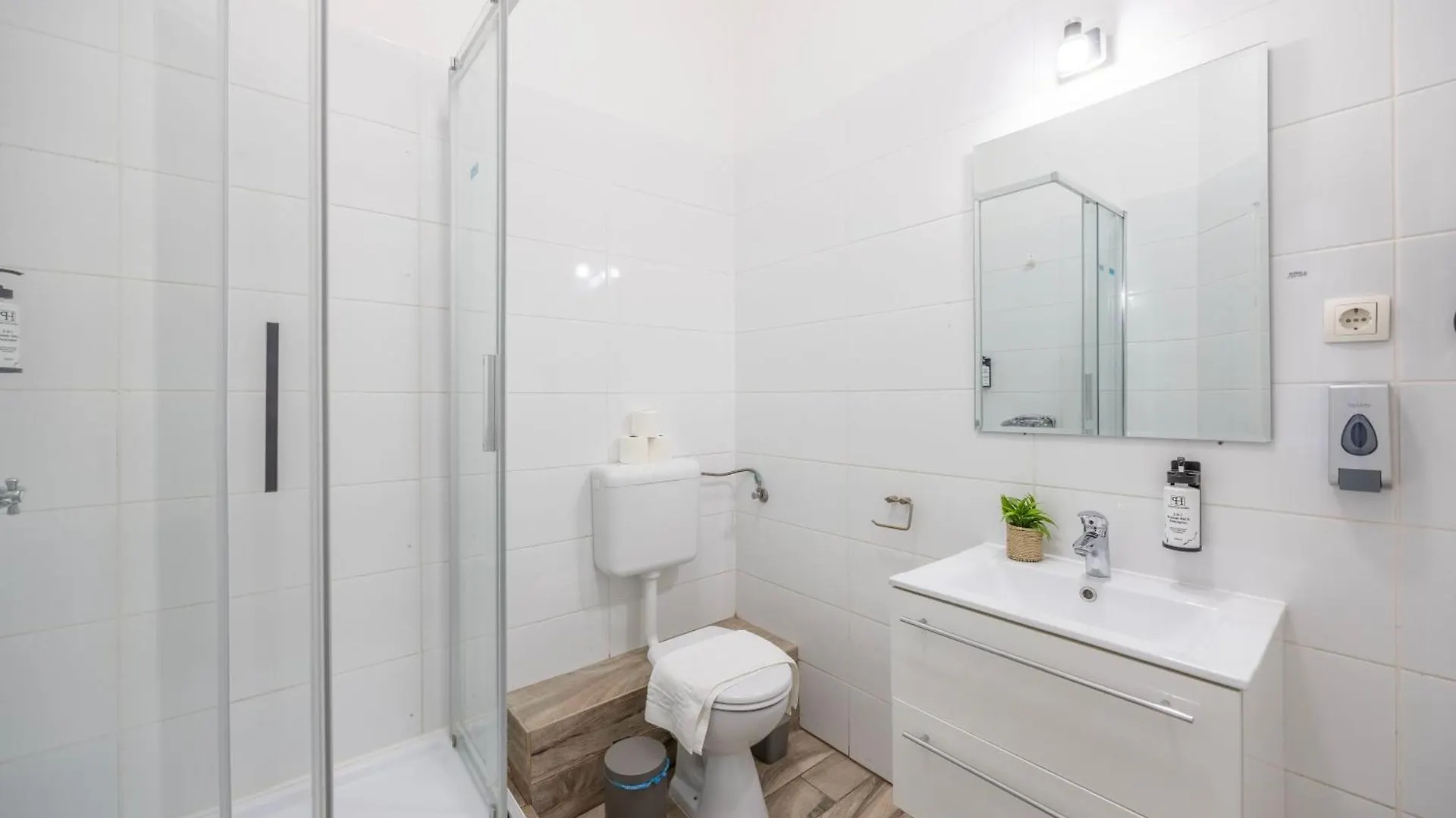 Deluxe Danube City Center Suites Next To The Fashion St' Budapeszt Apartament