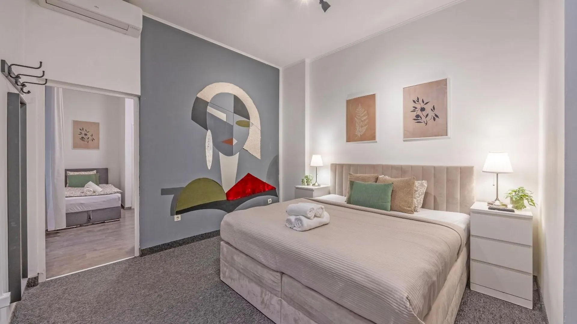 Deluxe Danube City Center Suites Next To The Fashion St' Budapeszt 0*,