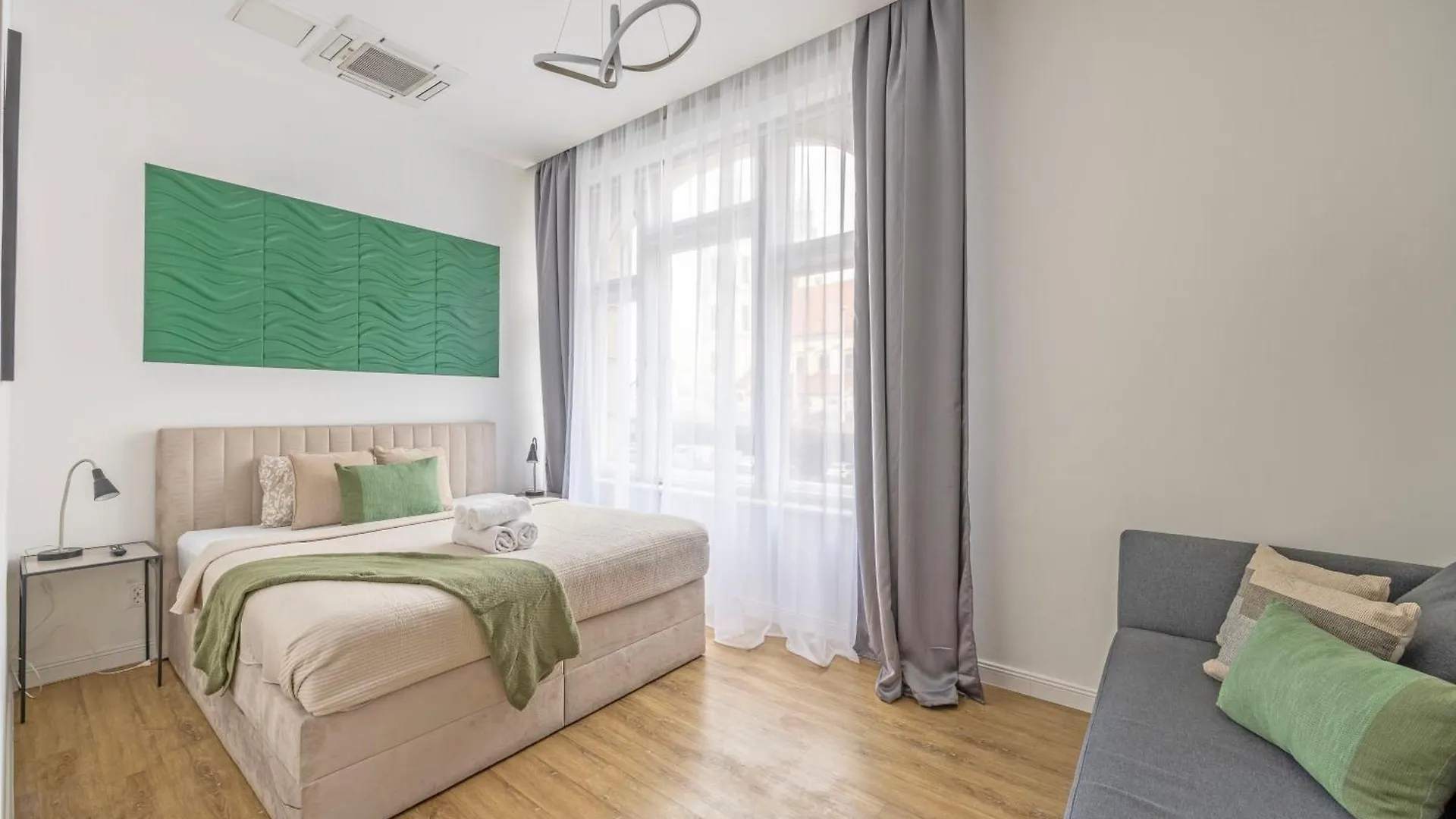 Apartament Deluxe Danube City Center Suites Next To The Fashion St' Budapeszt Węgry